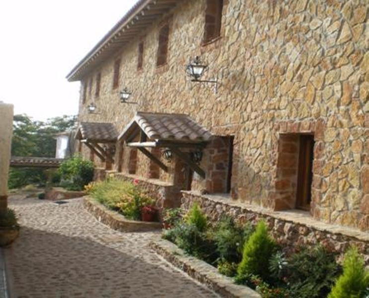 Hostal Restaurante Sierra De La Martina Charilla Exterior foto